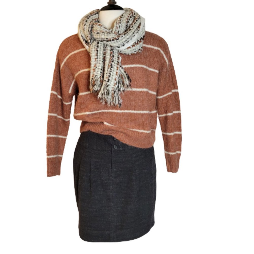 Lulus Crew Neck Loose Fit Acrylic Blend Sweater, Ladies Size Small Rust/Cream - Picture 2 of 11